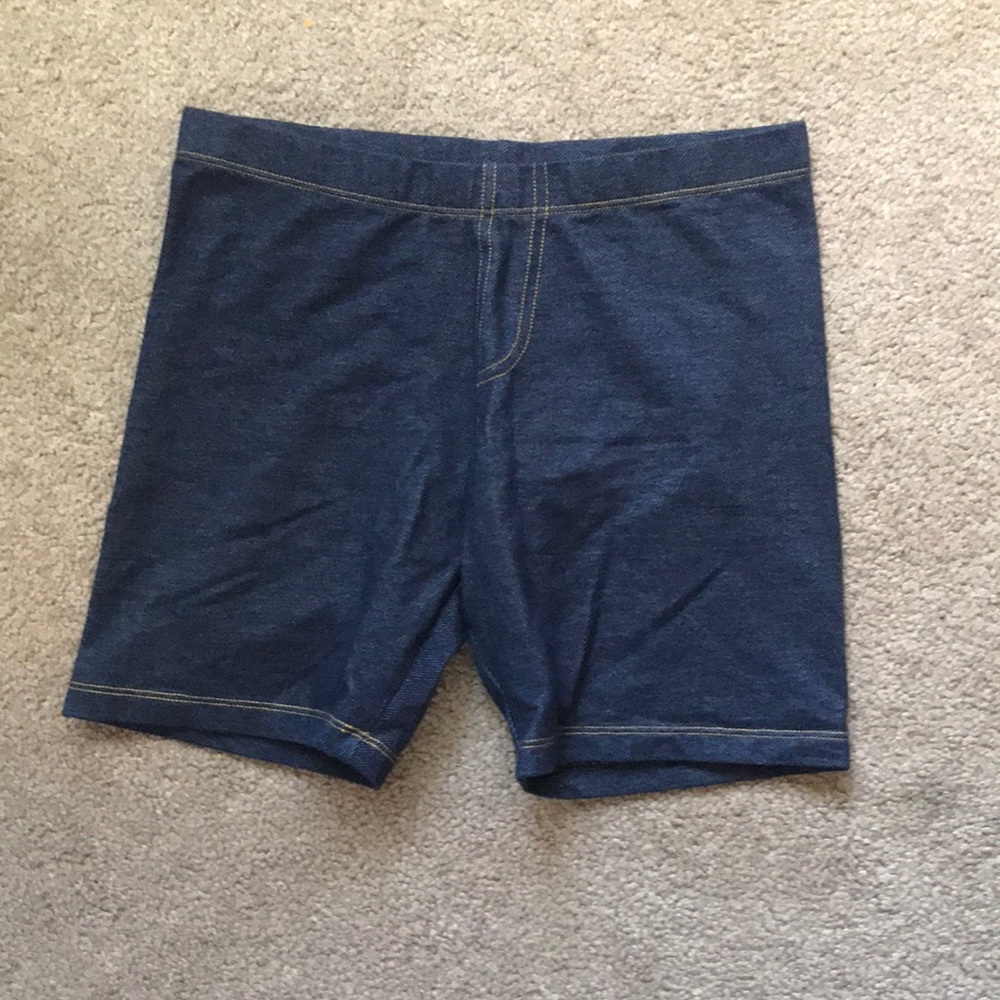 Legging like shorts